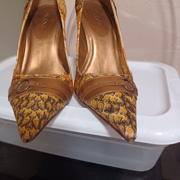 Aldo Baroque Patterned Stiletto Heel - Picture 3 of 5